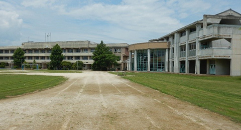 豊成小学校の校庭2