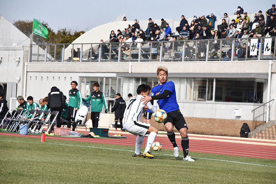 高橋諒選手の写真