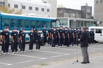 警察学校土嚢づくり1