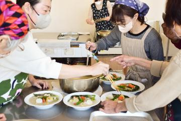 世界の料理教室 写真8