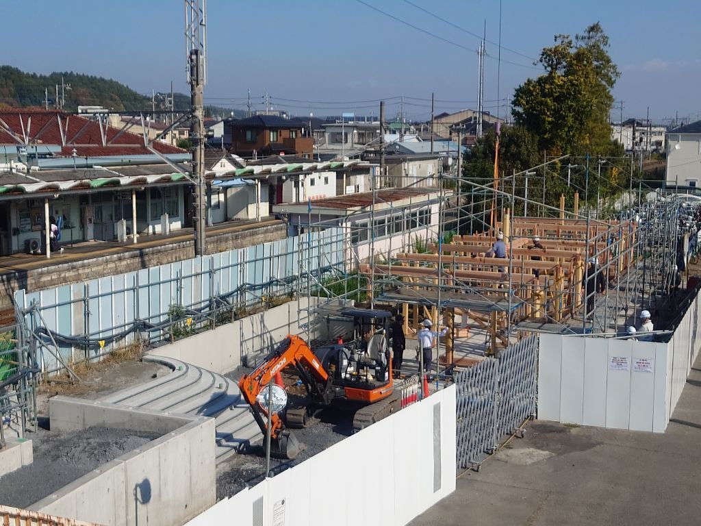 東金駅東口　工事の様子
