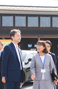 知事視察