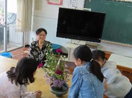 生け花クラブの様子